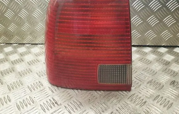 Volkswagen PASSAT B5 Rear/tail lights 3B5945257