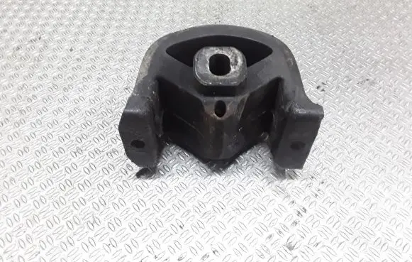 Engine mount bracket