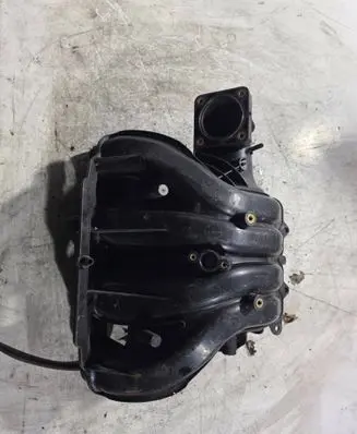 Suzuki Grand Vitara II Intake manifold 