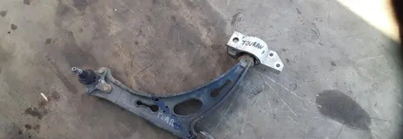 Volkswagen Cross Touran I Front control arm