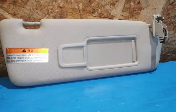 Audi A4 S4 B8 8K Sun visor 8K0857552