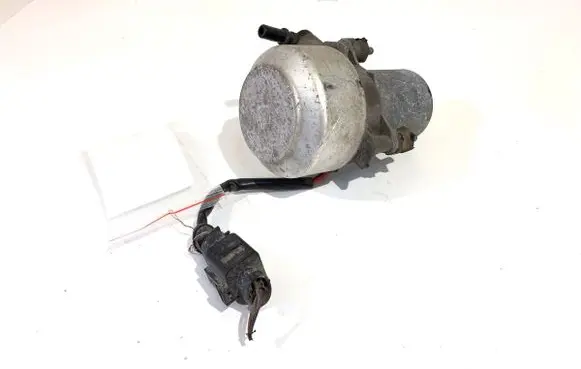 Volkswagen Touran III Vacuum pump 709686010