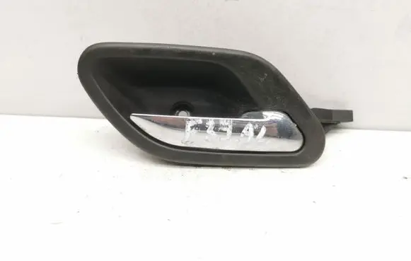BMW 5 E39 Rear door interior handle 8226050