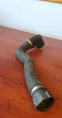 BMW X5 E53 Engine coolant pipe/hose 7500750
