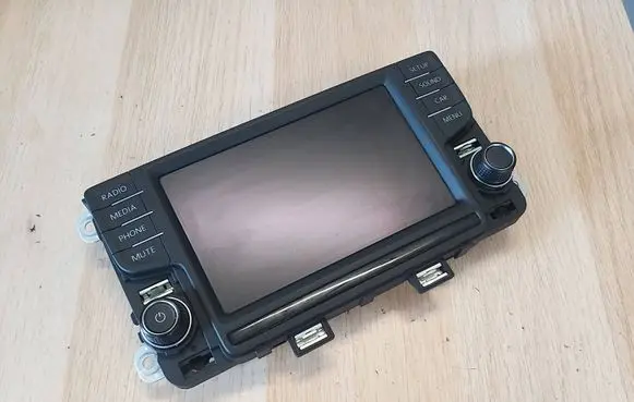 Volkswagen Polo V 6R Radio/CD/DVD/GPS head unit 6C0919603