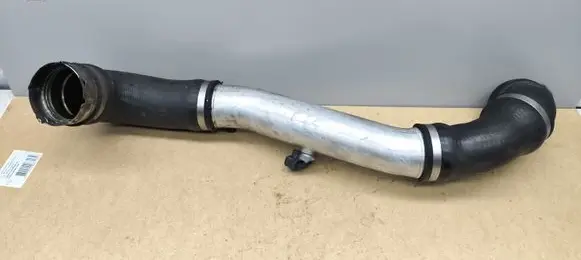 BMW 7 E65 E66 Intercooler hose/pipe 7796309