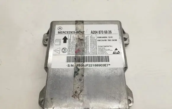Mercedes-Benz C W204 Airbag control unit/module A2048706826