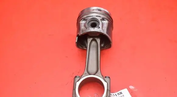 Ford Mondeo MK IV Piston 085190