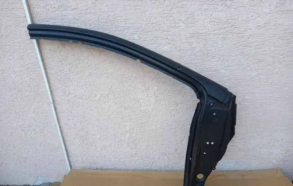 Toyota Yaris Front bodywork piece 611310D140