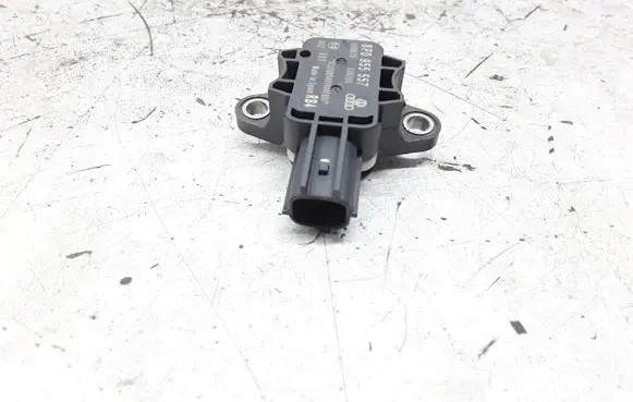 Audi A4 S4 B7 8E 8H Airbag deployment crash/impact sensor 8P0955557