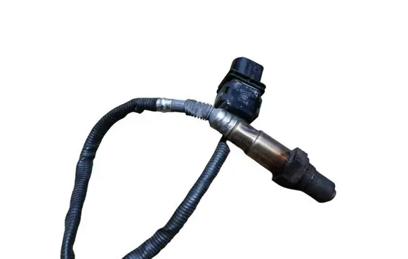 BMW 5 E60 E61 Lambda probe sensor 779159202 0281004019