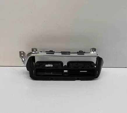 Nissan Qashqai J12 Dashboard air vent grill cover trim 68751HN20A