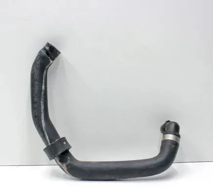 Mercedes-Benz GL X166 Engine coolant pipe/hose A1668304196