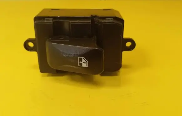 KIA Sephia Electric window control switch 970520