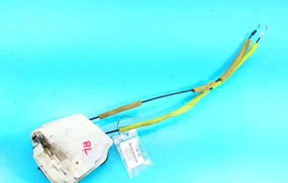 Mazda 3 II Front door lock IMPRK1194122