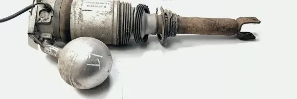 Volkswagen Phaeton Rear shock absorber/damper 3D0616001K