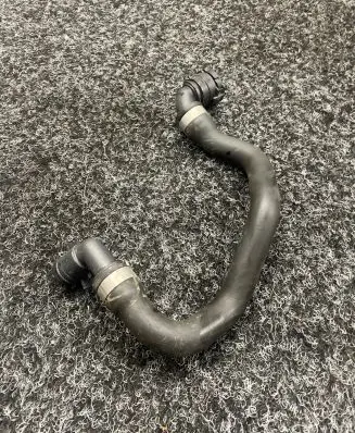 BMW X3 G01 Engine coolant pipe/hose 9845523