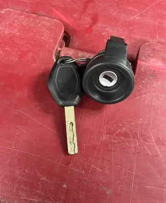 BMW 3 E46 Ignition lock 1094686