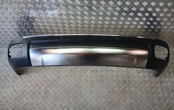 Rolls-Royce Cullinan Rear bumper 7448712