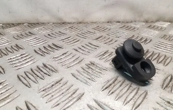 Nissan Juke I F15 Rear door sensor 