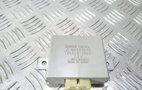 Mitsubishi Galant Sunroof control unit/module MB543075 1660002000