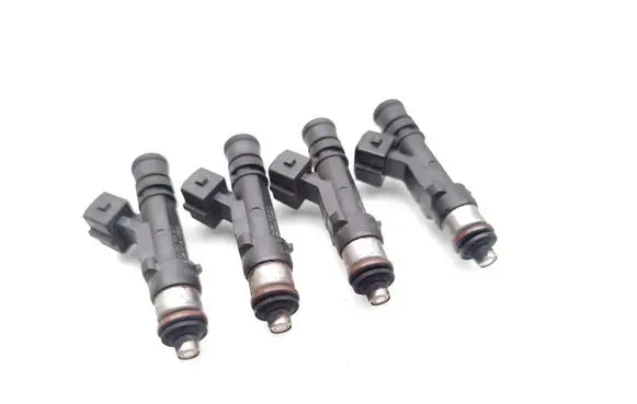 Fuel injectors set