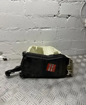 Mercedes-Benz E W212 Fuse box set A2125400082