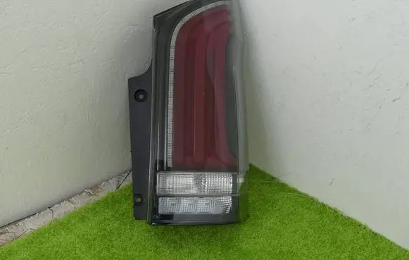 Mercedes-Benz V Class W447 Rear/tail lights 4478204302