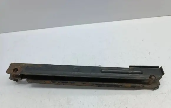 Mercedes-Benz CL C215 Front bumper mounting bracket