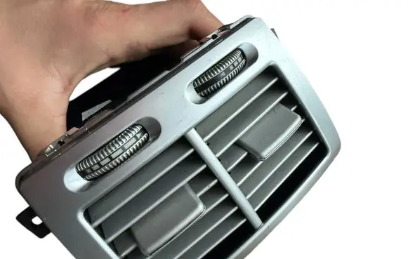 Mercedes-Benz S W221 Rear air vent grill A2218301054 00082990 2218301054