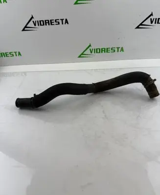 Opel Vivaro Engine coolant pipe/hose