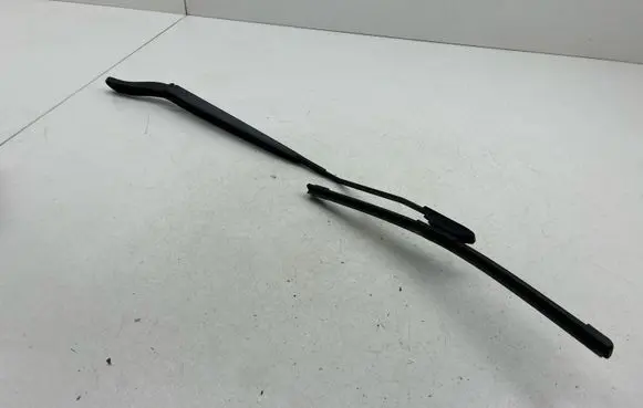 Renault Megane III Windshield/front glass wiper blade 