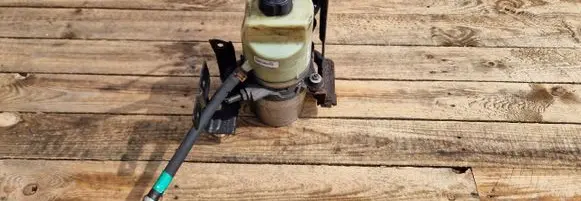 Ford Focus Power steering pump