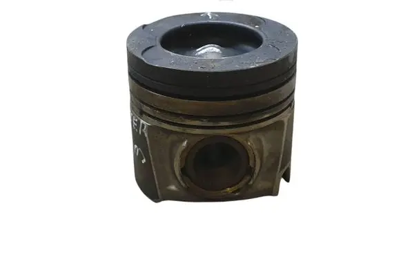 Mercedes-Benz Sprinter W906 Piston 17483L118
