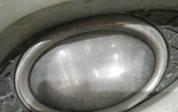 Mercedes-Benz CLS C219 Front fog light