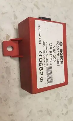 Mitsubishi Carisma Immobilizer control unit/module MR911673 F005V00065