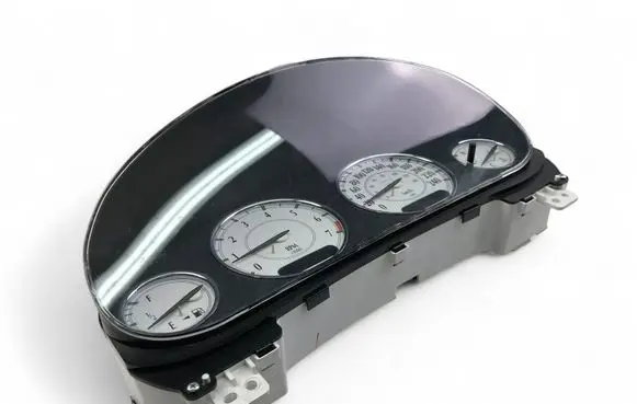 Speedometer (instrument cluster)