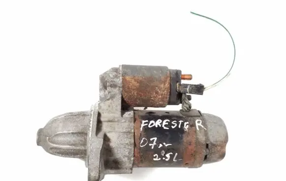 Subaru Forester SG Starter motor M000T20171