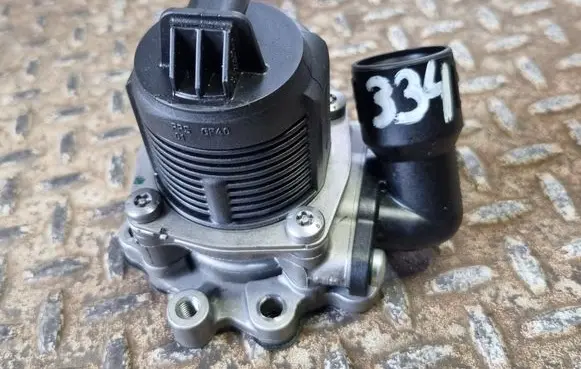 Audi Q3 F3 EGR valve 06K131097AA