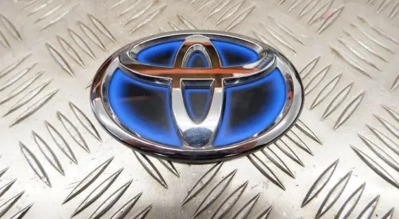 Toyota Highlander XU70 Manufacturer badge logo/emblem 7540306130