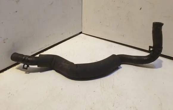 Hyundai Getz Engine coolant pipe/hose