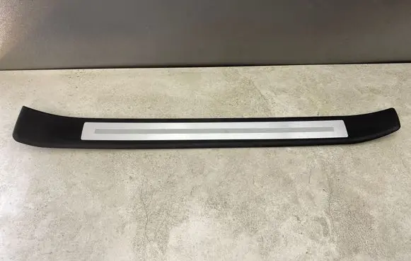 Audi A4 S4 B7 8E 8H Front sill trim cover 8E0853374P 8E0853