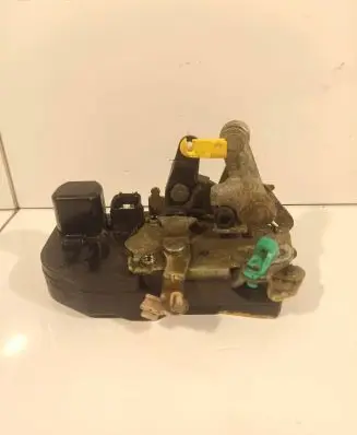 Jeep Grand Cherokee (WK) Front door lock