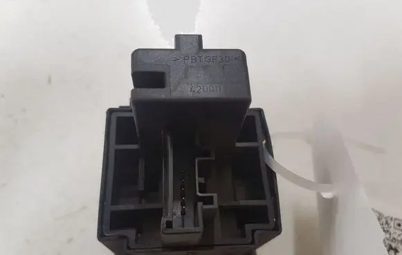 Renault Megane II Headlight level height control switch 8200121805B 88020005