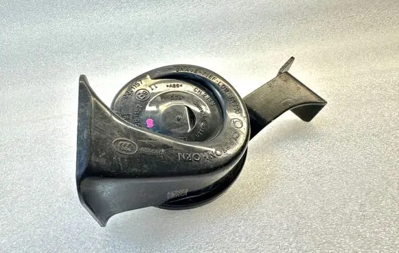 Audi A6 S6 C7 4G Horn signal 4G0951221 4G0951209C 4G0951229