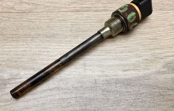 Renault Master II Oil level sensor 