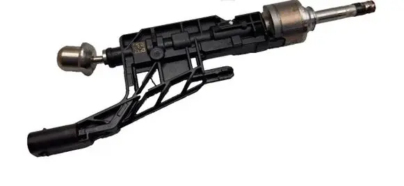 BMW X2 F39 Fuel injector 8656548