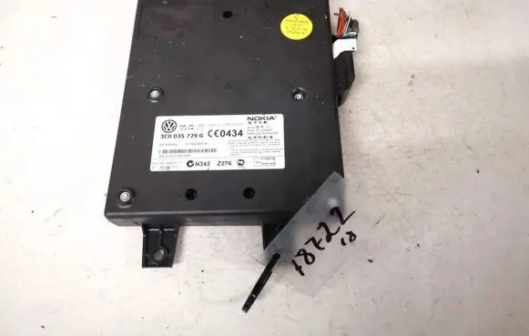 Volkswagen PASSAT B6 Other control units/modules 3c0035729g