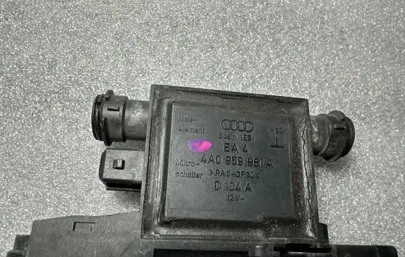 Audi A3 S3 8L Door control unit/module 4A0959981A