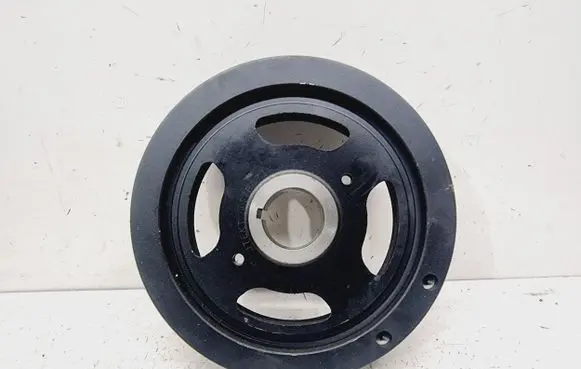 Toyota RAV 4 (XA40) Crankshaft pulley 1347036040